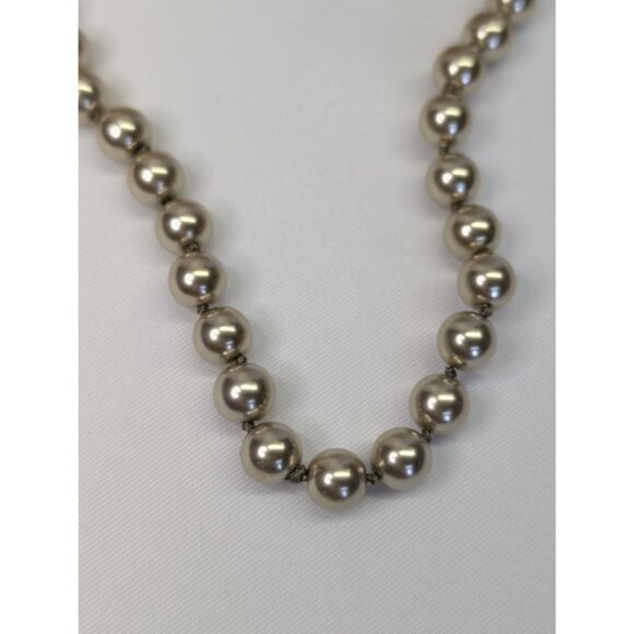 3 for $30 Vintage gold single strand long high quality faux pearl knotted - Picture 9 of 9